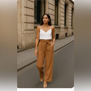 “hunter browe"  Romper woman’s size XS/ brand new with tag/ romantic 💘